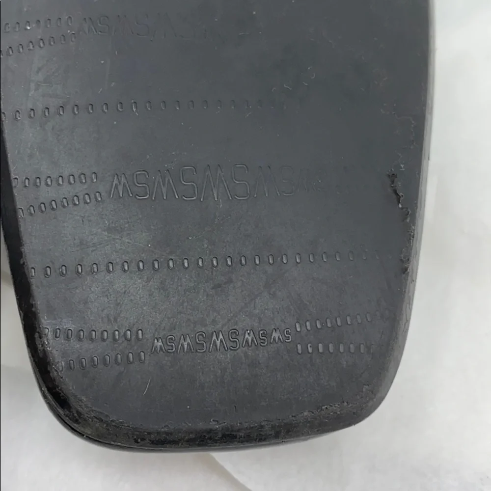 Stuart Weitzman Sz 6.5 Black Patent Leather Shoes - Picture 9 of 9